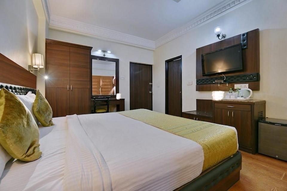 Hotel Empire Regency Divisione di Divisione di Jaipur Esterno foto