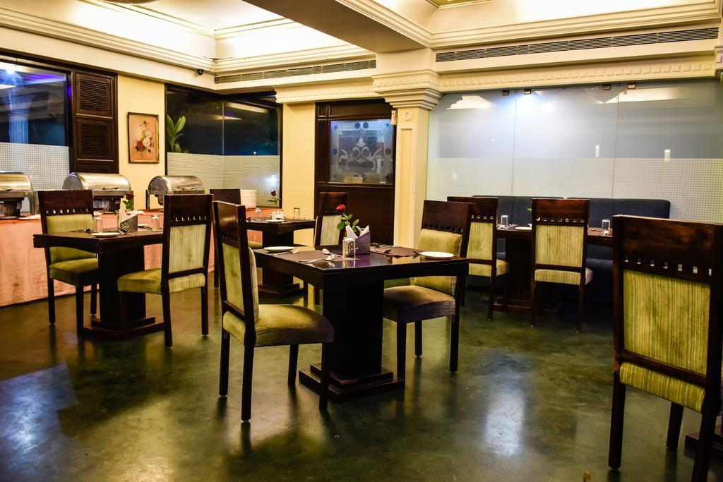 Hotel Empire Regency Divisione di Divisione di Jaipur Esterno foto