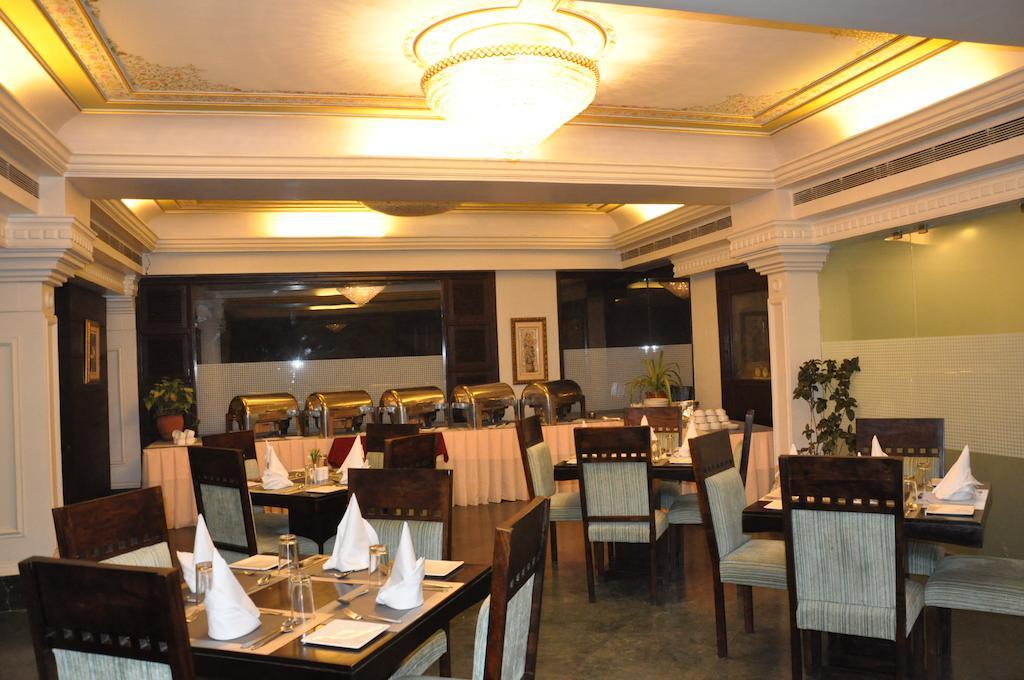 Hotel Empire Regency Divisione di Divisione di Jaipur Esterno foto