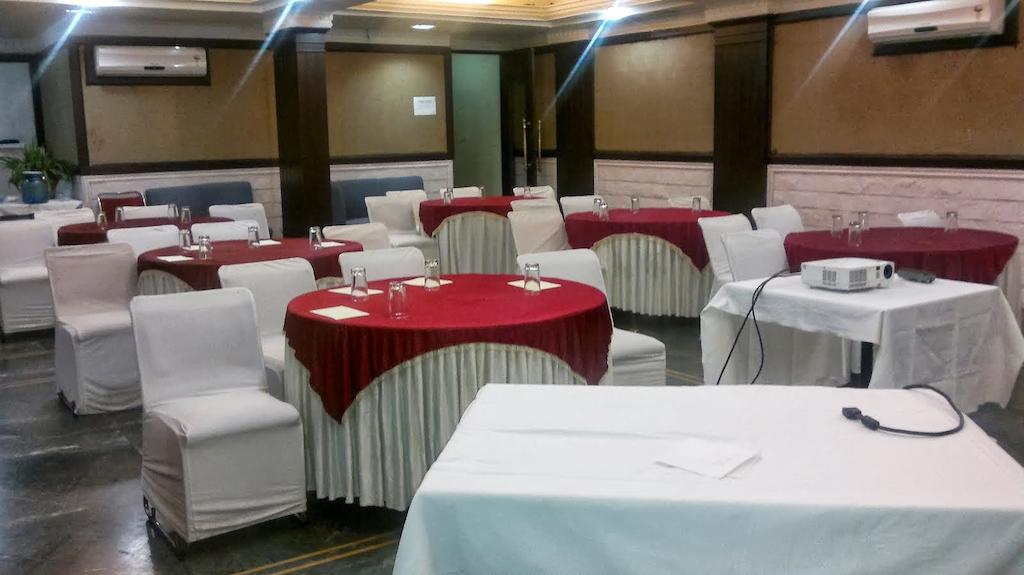 Hotel Empire Regency Divisione di Divisione di Jaipur Esterno foto