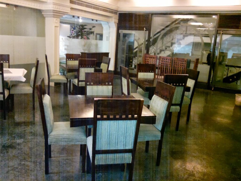Hotel Empire Regency Divisione di Divisione di Jaipur Esterno foto